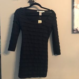 Max studio mini dress, 3/4 sleeves. Black. XS